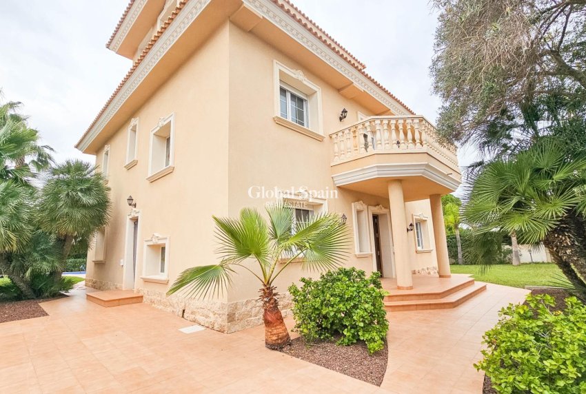 Venta - VILLA -
CABO ROIG