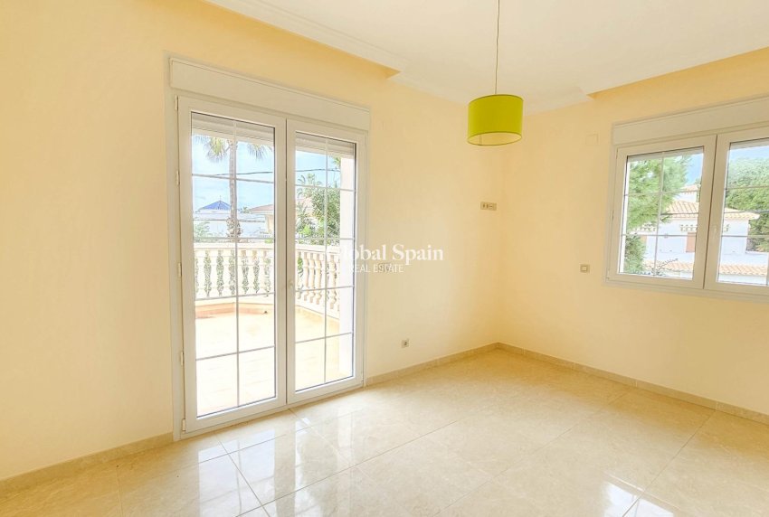 Venta - VILLA -
CABO ROIG