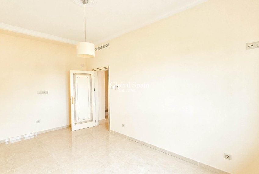 Venta - VILLA -
CABO ROIG