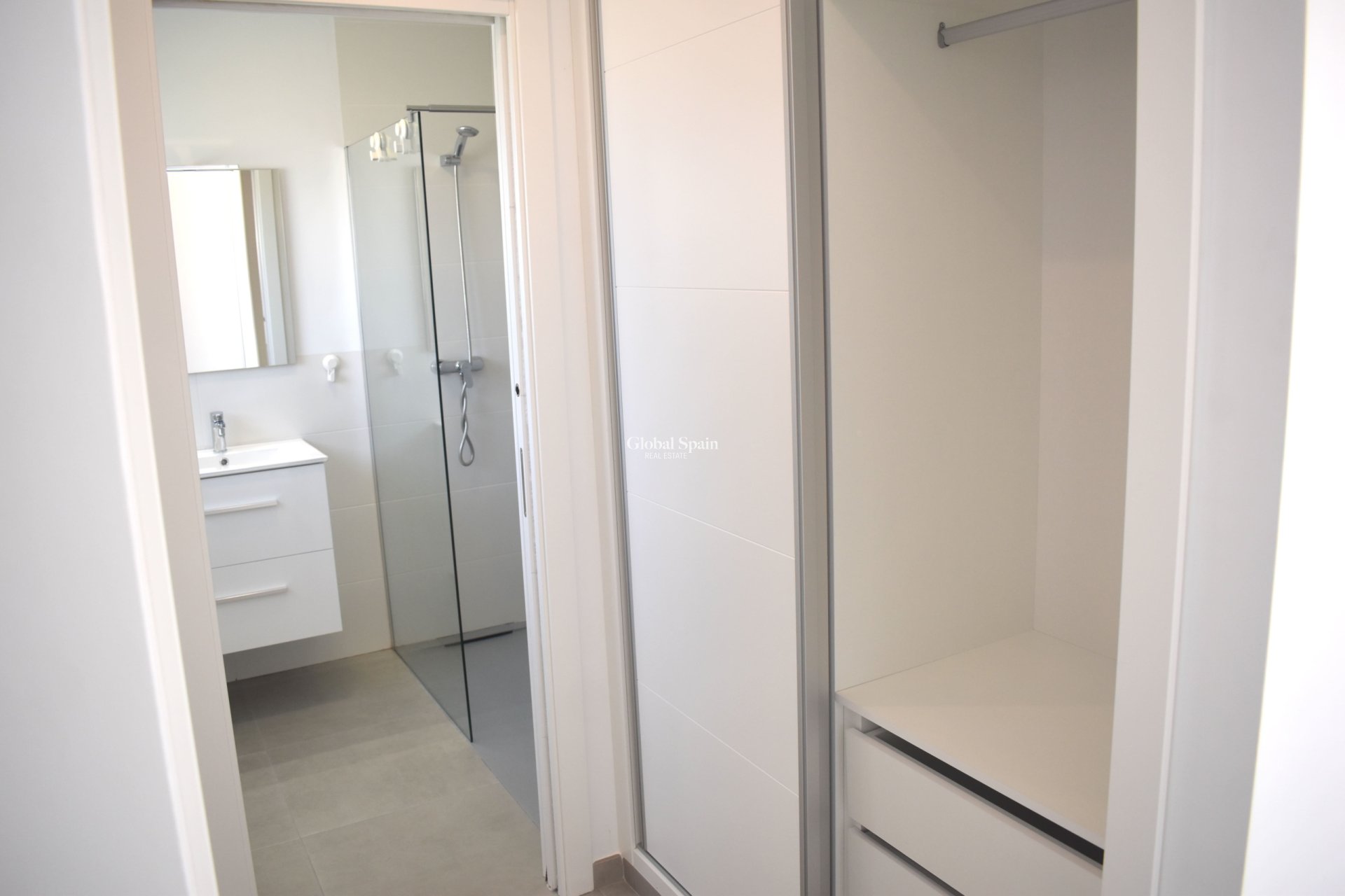 Venta - VILLA -
CALASPARRA - Inland