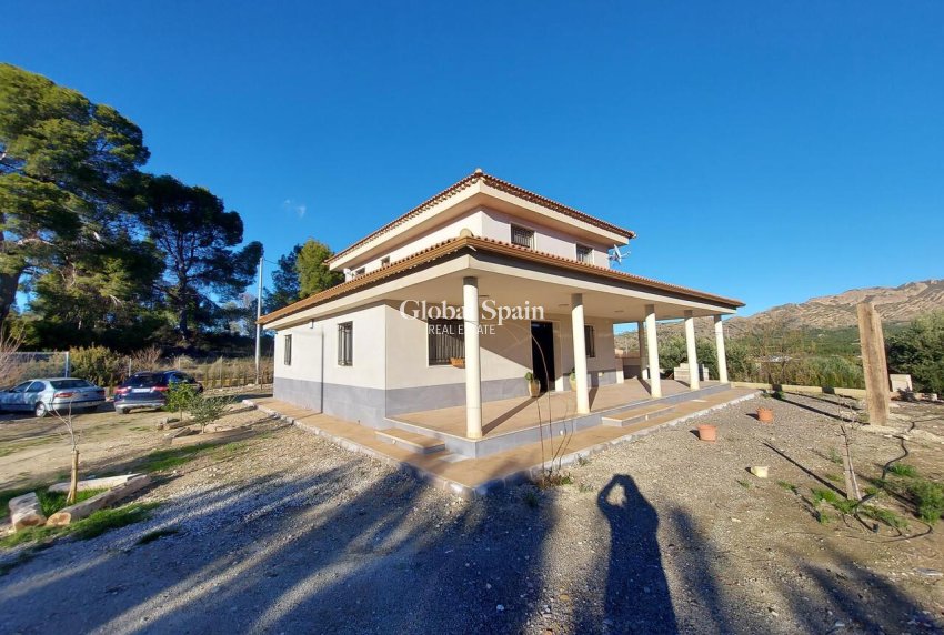 Venta - VILLA -
CALASPARRA - Inland