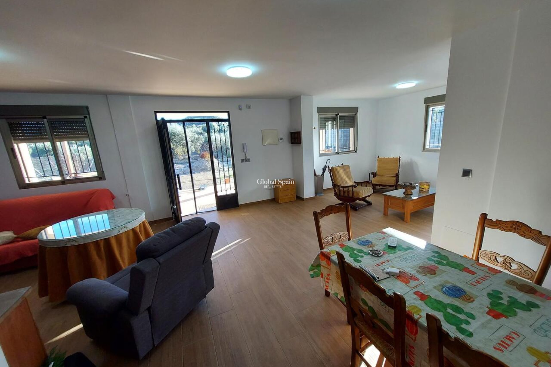 Venta - VILLA -
CALASPARRA - Inland