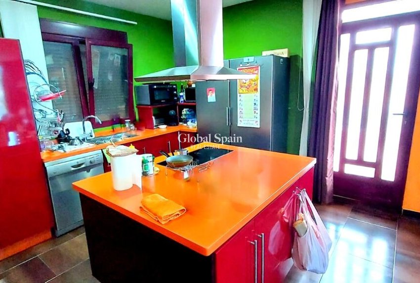 Venta - VILLA -
CALASPARRA - Inland