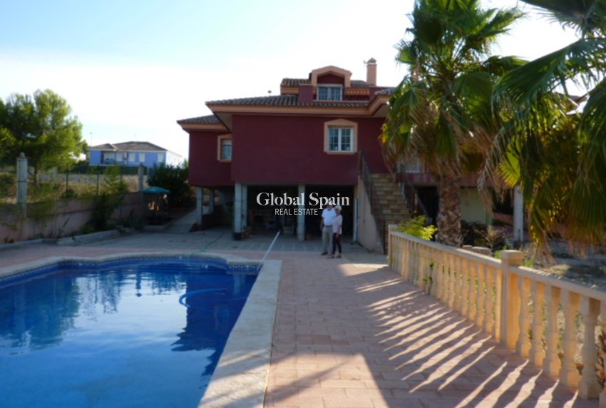 Venta - VILLA -
CALASPARRA - Inland