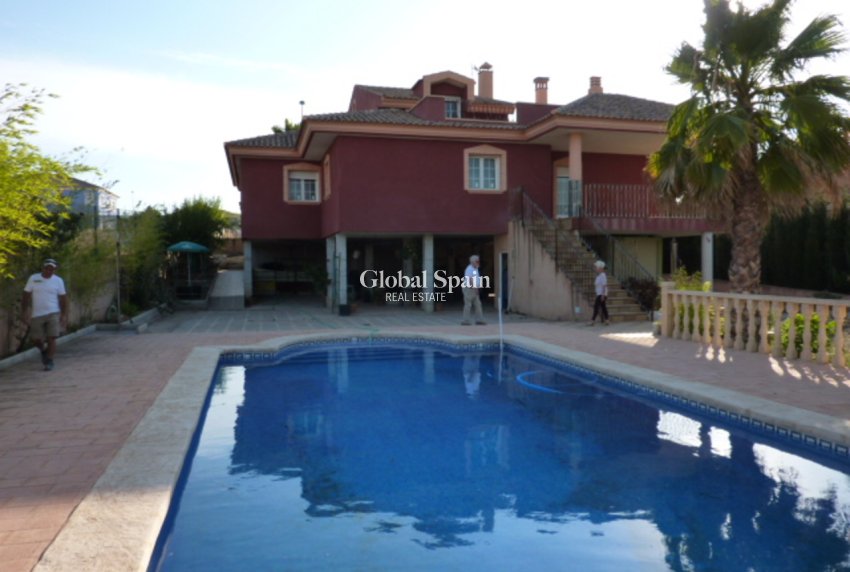 Venta - VILLA -
CALASPARRA - Inland