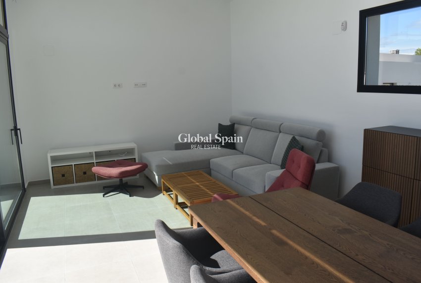 Venta - VILLA -
CALASPARRA - Inland