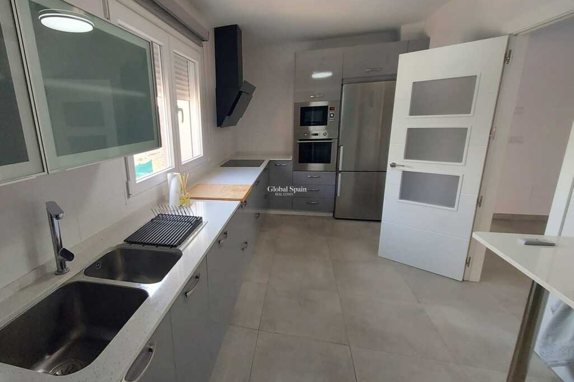 Venta - VILLA -
CALASPARRA - Inland