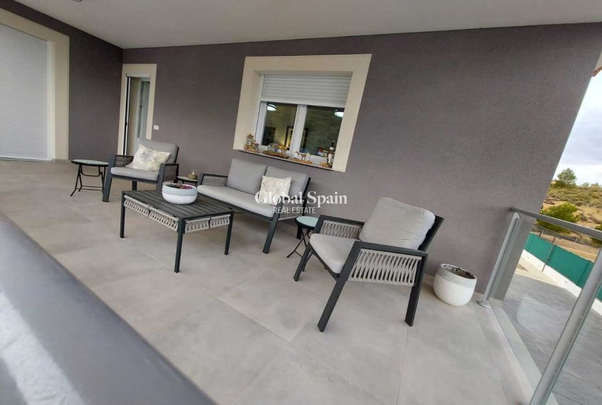 Venta - VILLA -
CALASPARRA - Inland