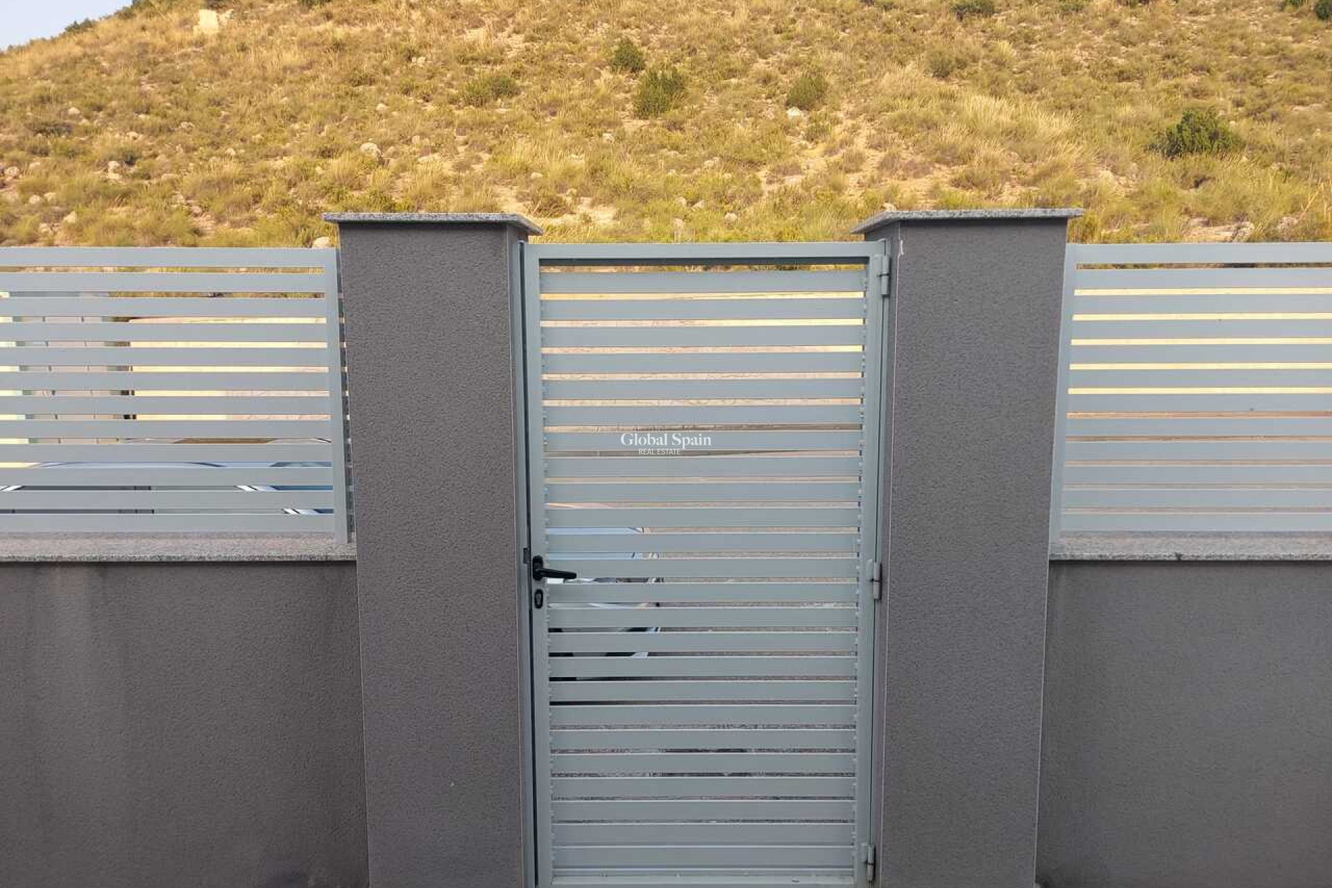 Venta - VILLA -
CALASPARRA - Inland