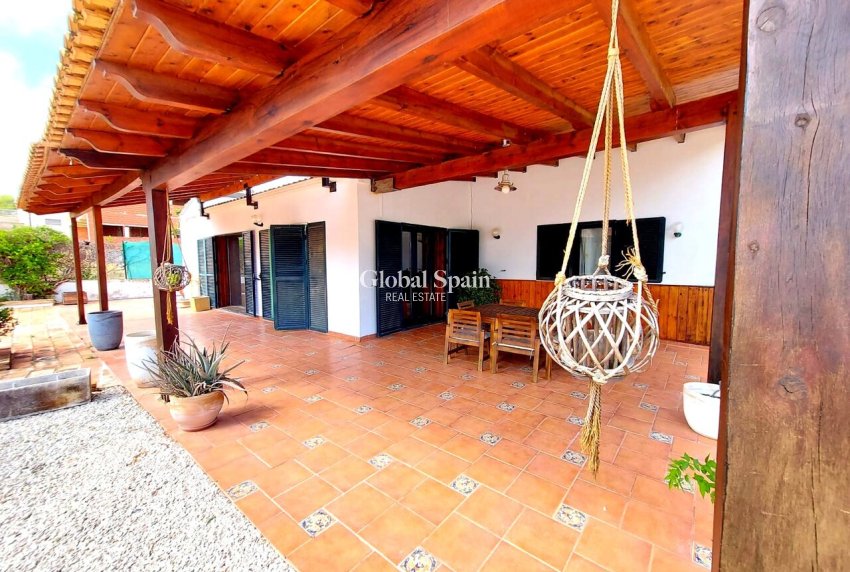 Venta - VILLA -
CALASPARRA - Inland