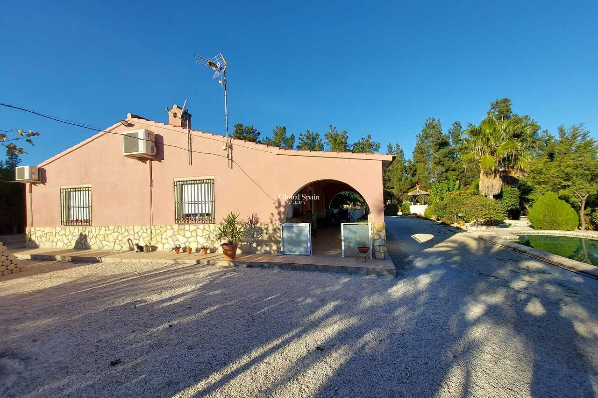 Venta - VILLA -
CALASPARRA - Inland