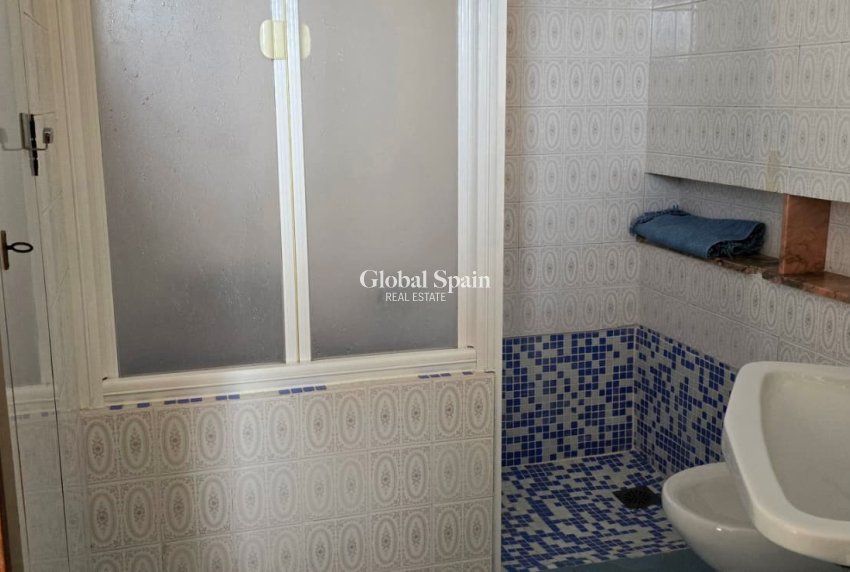 Venta - VILLA -
CALLOSA D'EN SARRIÀ - Callosa De Ensarrià