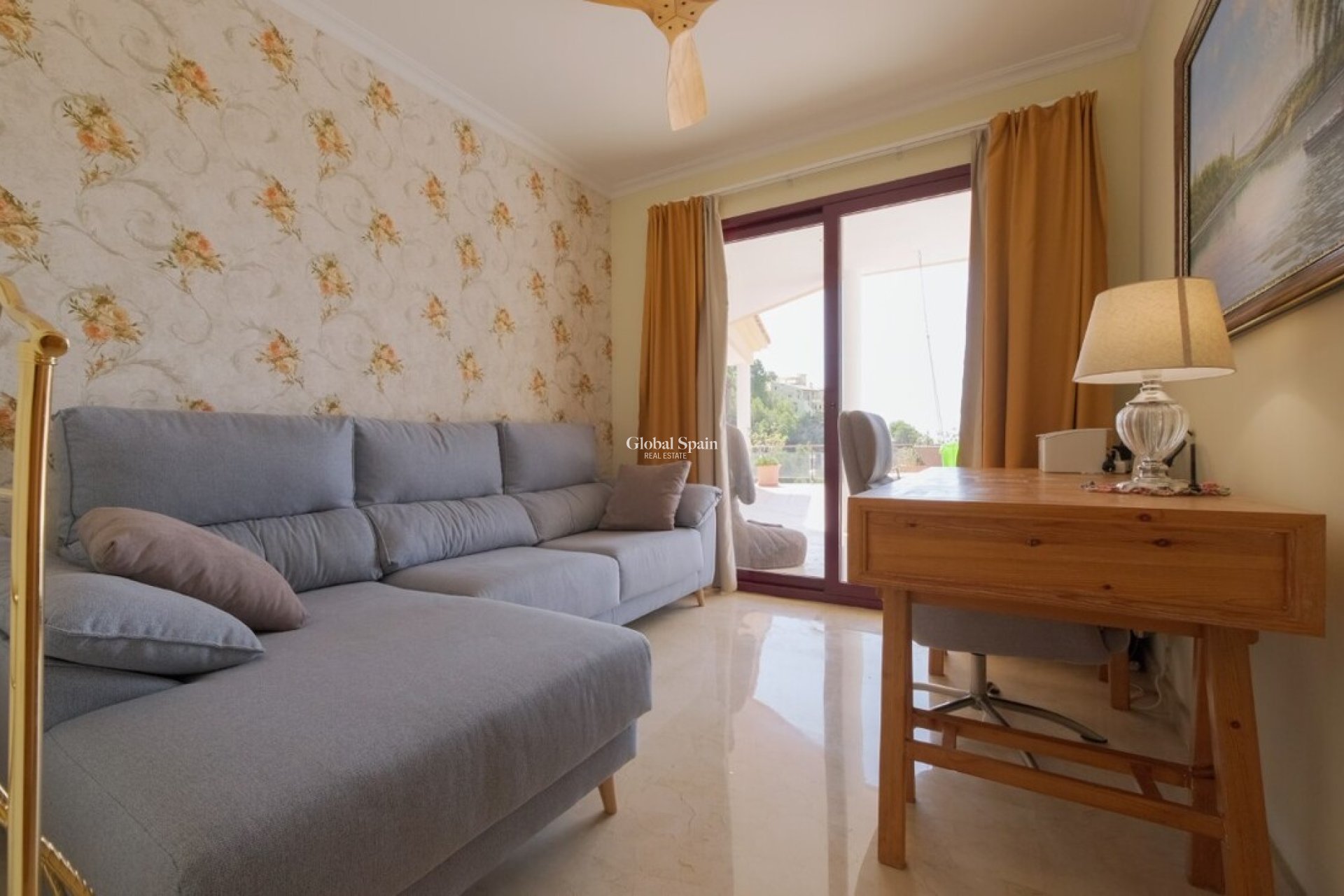 Venta - VILLA -
CALLOSA D'EN SARRIÀ - Costa Blanca
