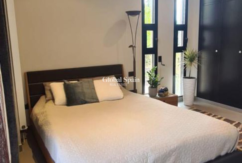 Venta - VILLA -
CALPE - Costa Blanca