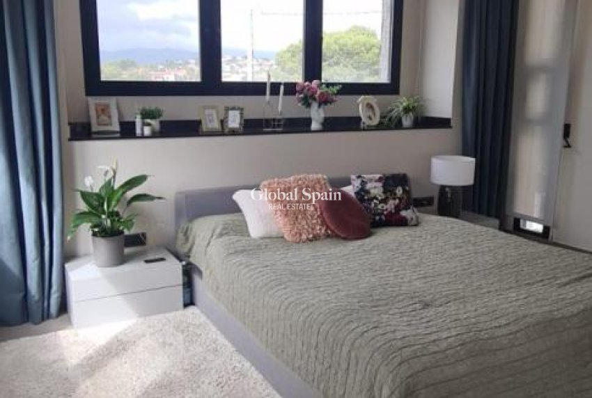 Venta - VILLA -
CALPE - Costa Blanca