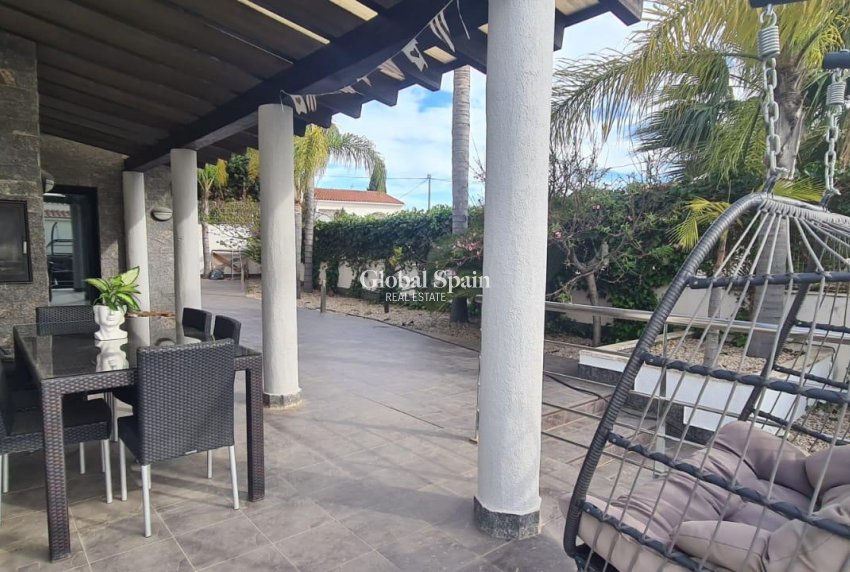 Venta - VILLA -
CALPE - Costa Blanca