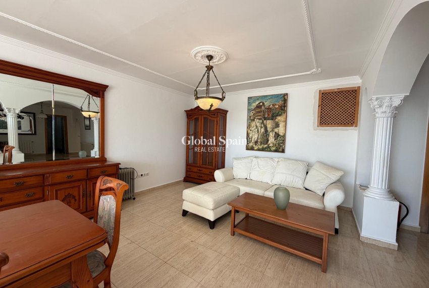 Venta - VILLA -
CALPE - Zona Playa del Bol - Puerto