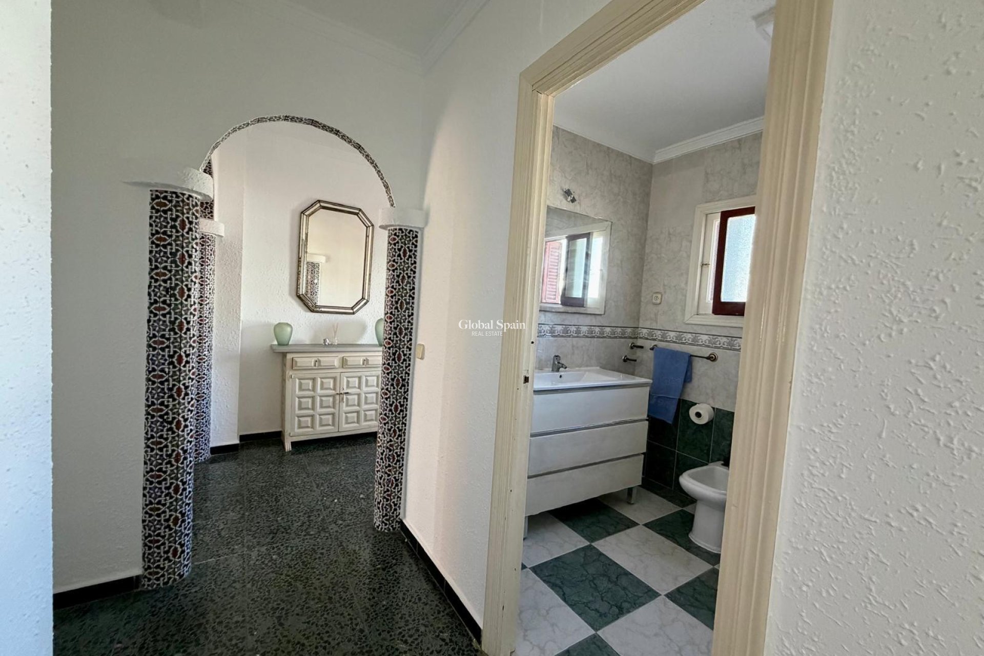 Venta - VILLA -
CALPE - Zona Playa del Bol - Puerto