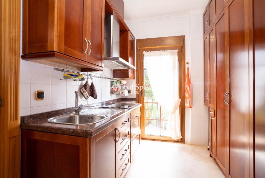 Venta - Villa -
CAMPOAMOR