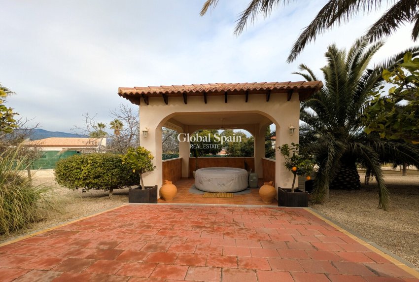 Venta - VILLA -
CAMPOS DEL RÍO - Campos del Rio