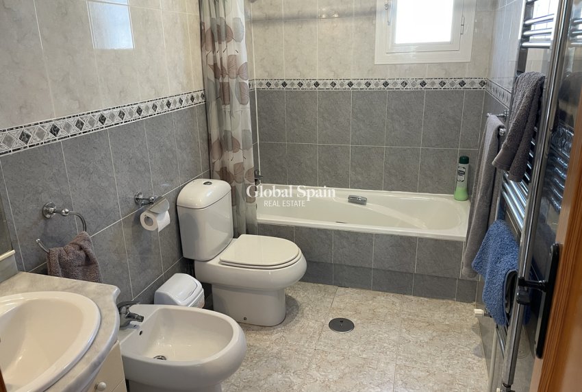 Venta - VILLA -
CAMPOSOL - Inland