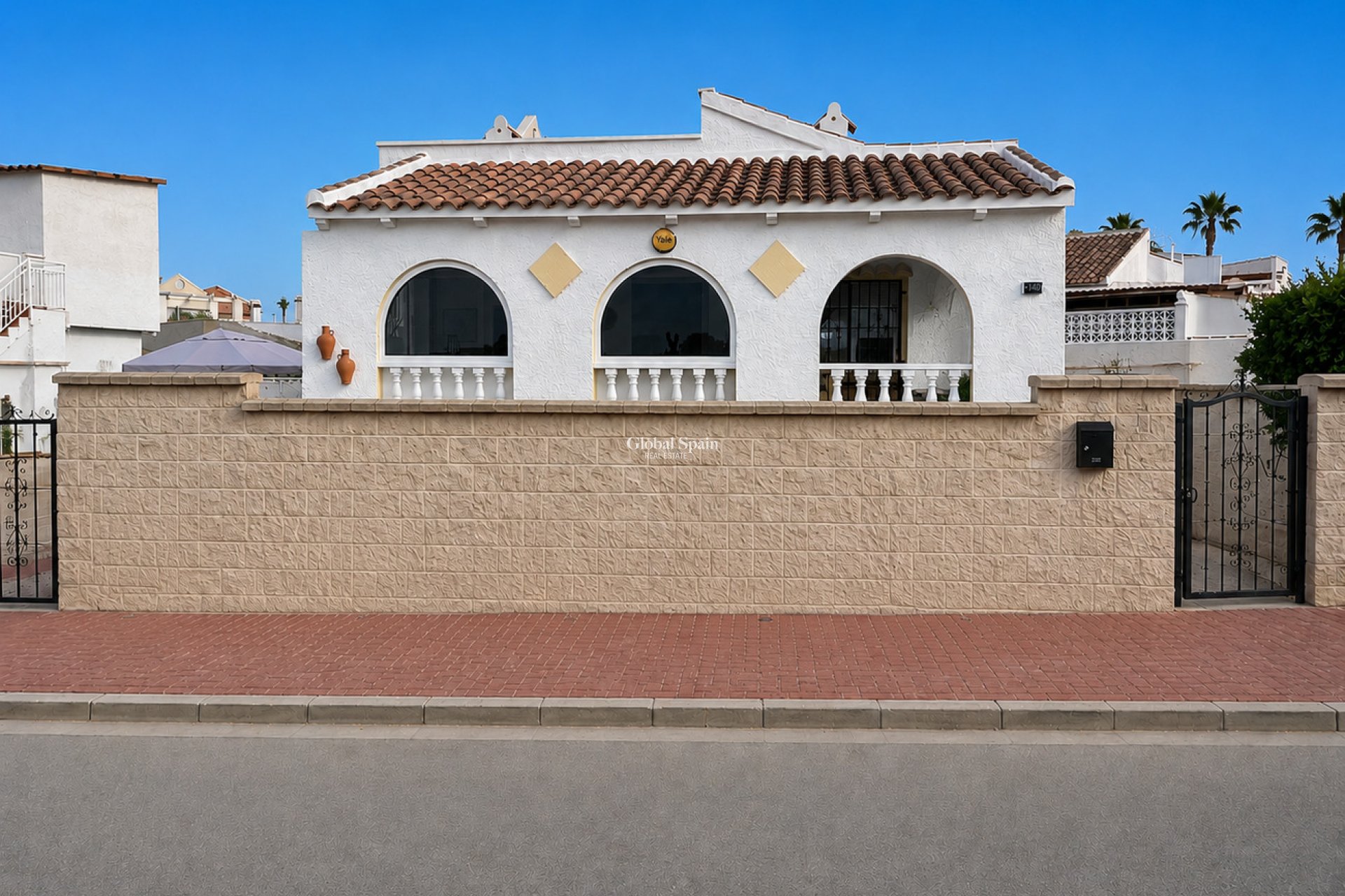 Venta - VILLA -
CAMPOSOL - Inland