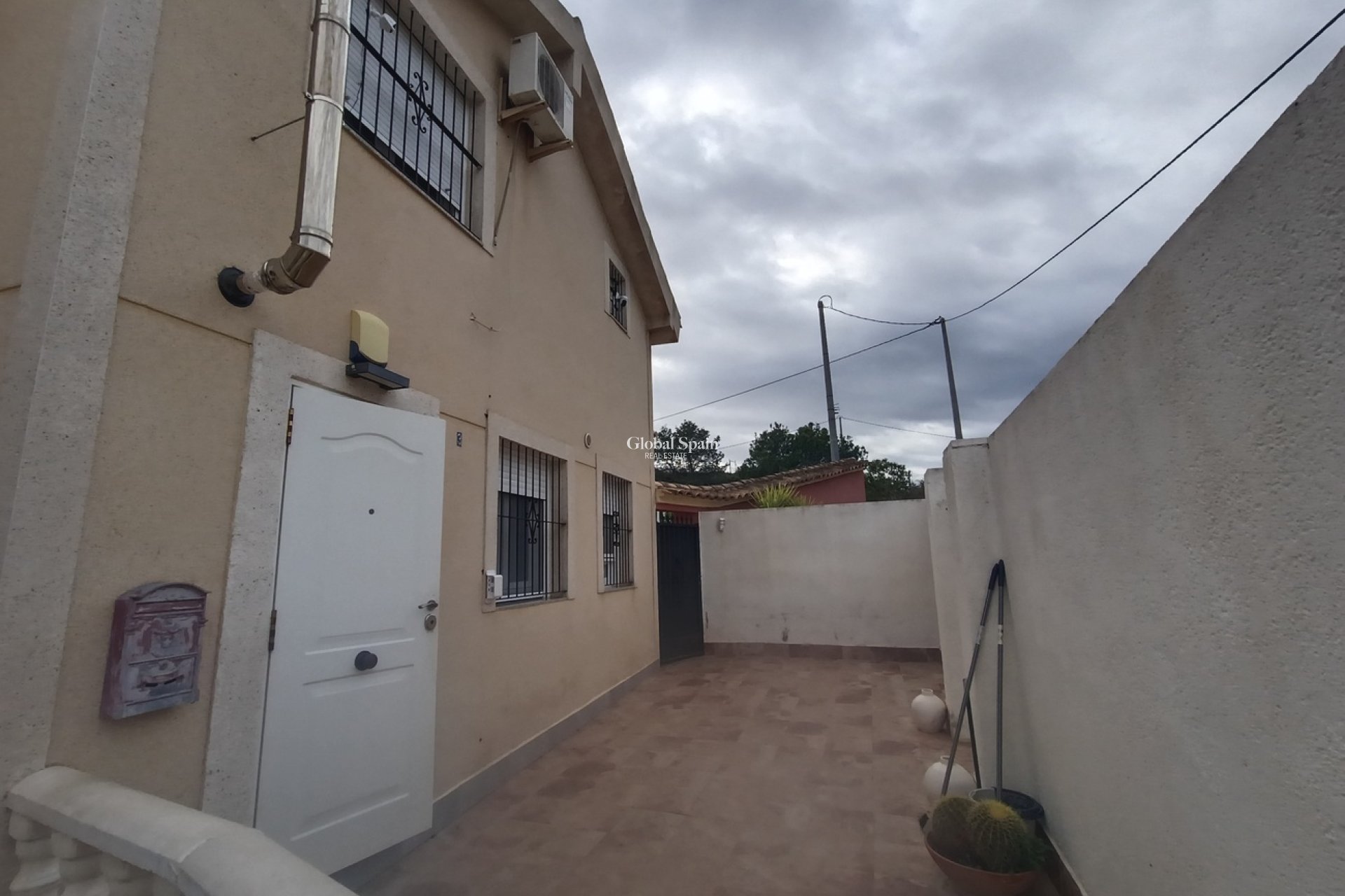 Venta - VILLA -
CAÑADAS DE SAN PEDRO - Inland