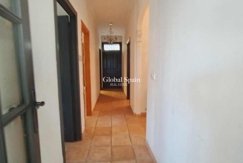 Venta - VILLA -
CAÑADAS DE SAN PEDRO - Inland