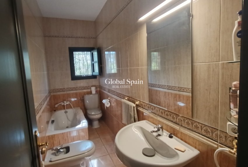 Venta - VILLA -
CAÑADAS DE SAN PEDRO - Inland