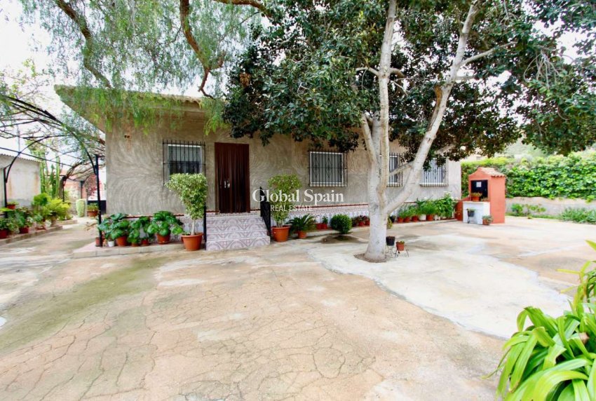 Venta - VILLA -
CAÑADAS DE SAN PEDRO - Inland