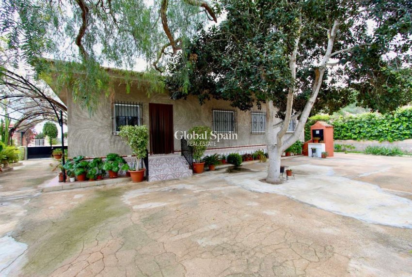 Venta - VILLA -
CAÑADAS DE SAN PEDRO - Inland