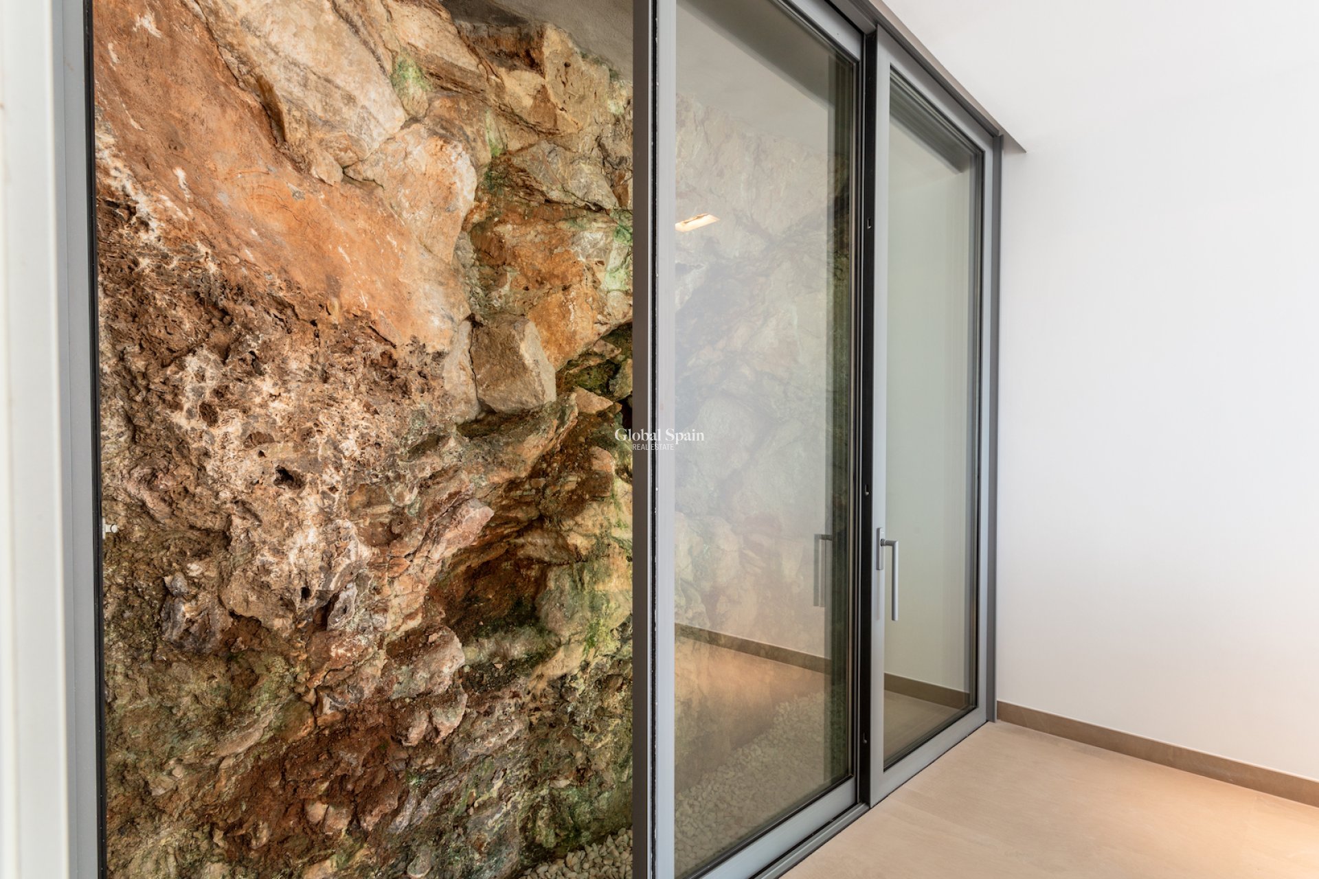 Venta - Villa -
Canyamel - optional location detail