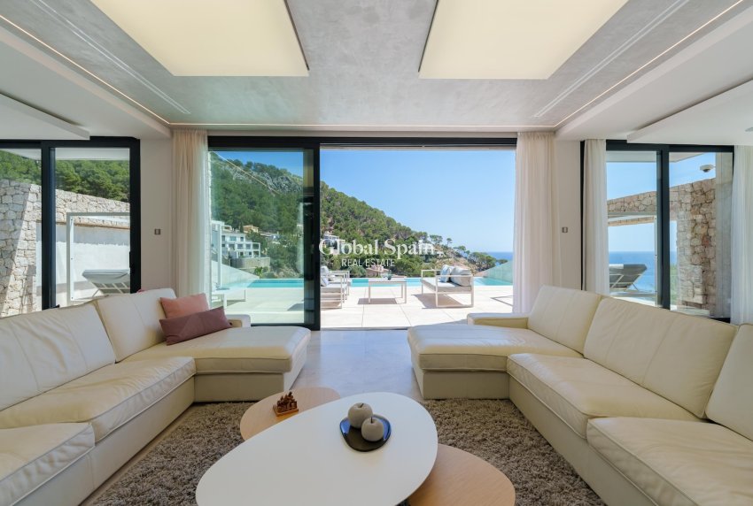 Venta - Villa -
Canyamel - optional location detail