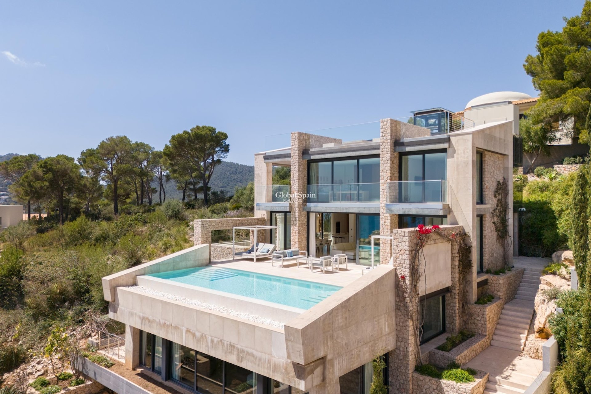 Venta - Villa -
Canyamel - optional location detail