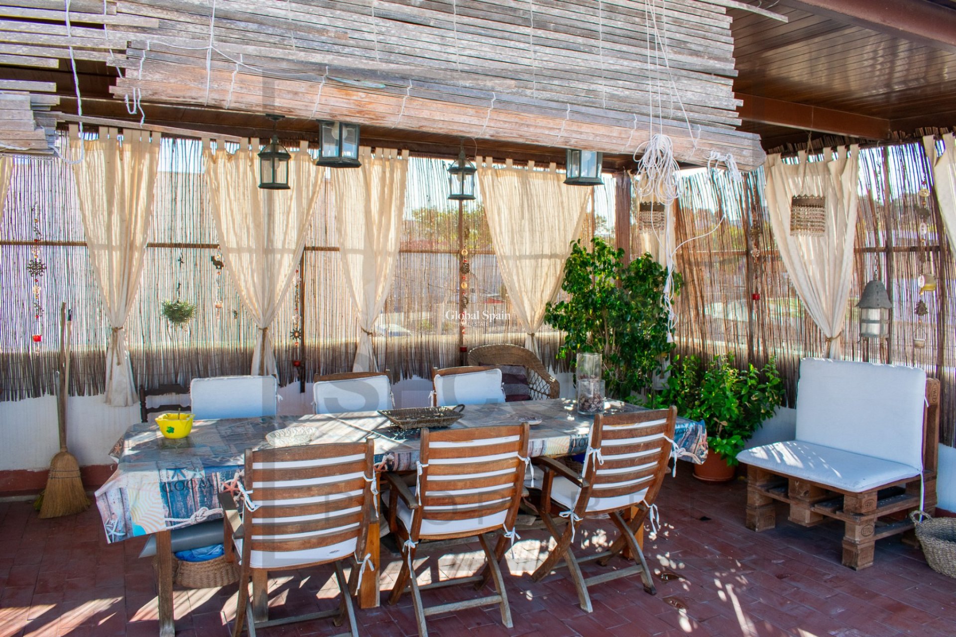 Venta - Villa / Casa adosada -
GUARDAMAR DEL SEGURA - Guardamar pueblo