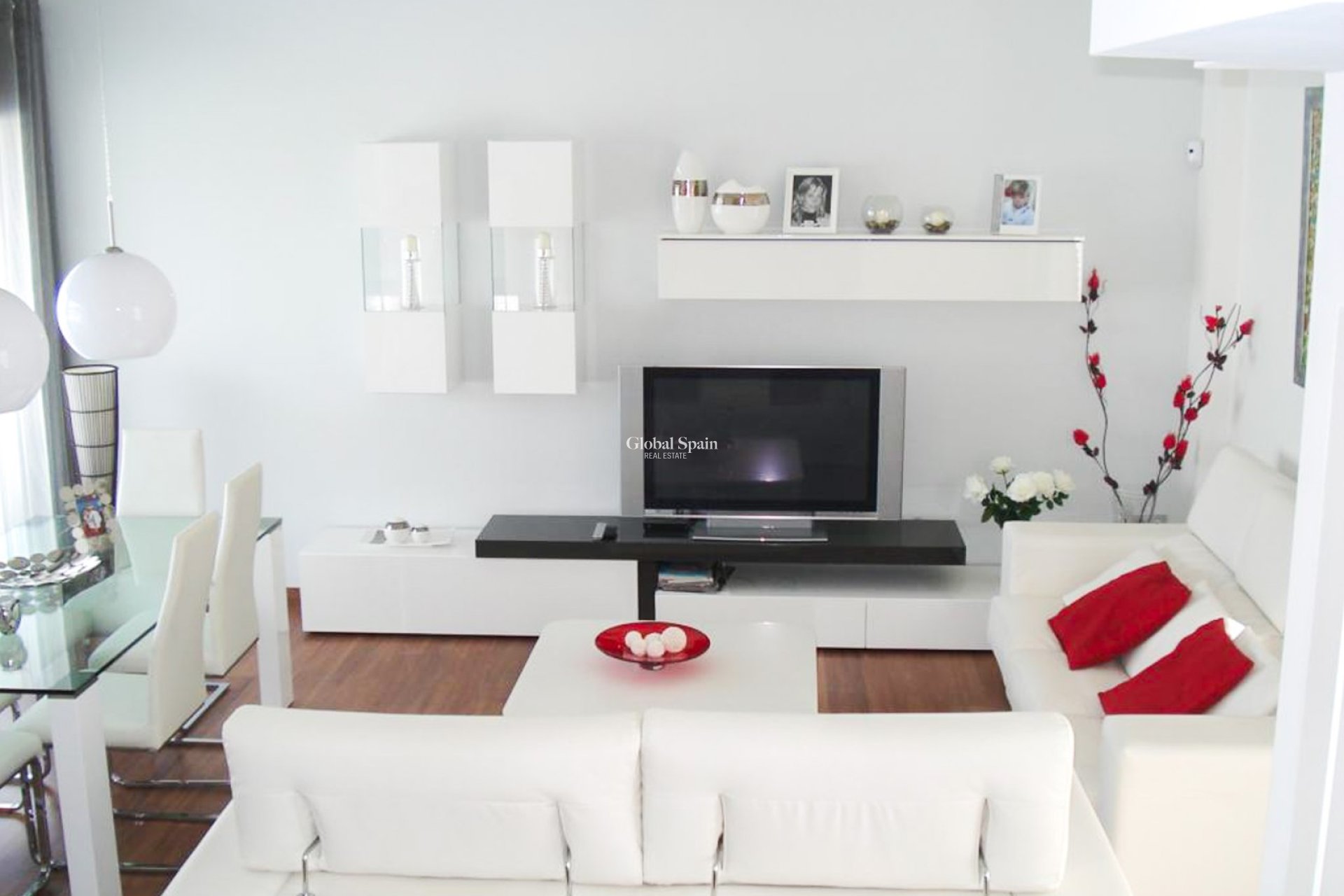 Venta - Villa / Casa adosada -
ORIHUELA COSTA - MIL PALMERAS 