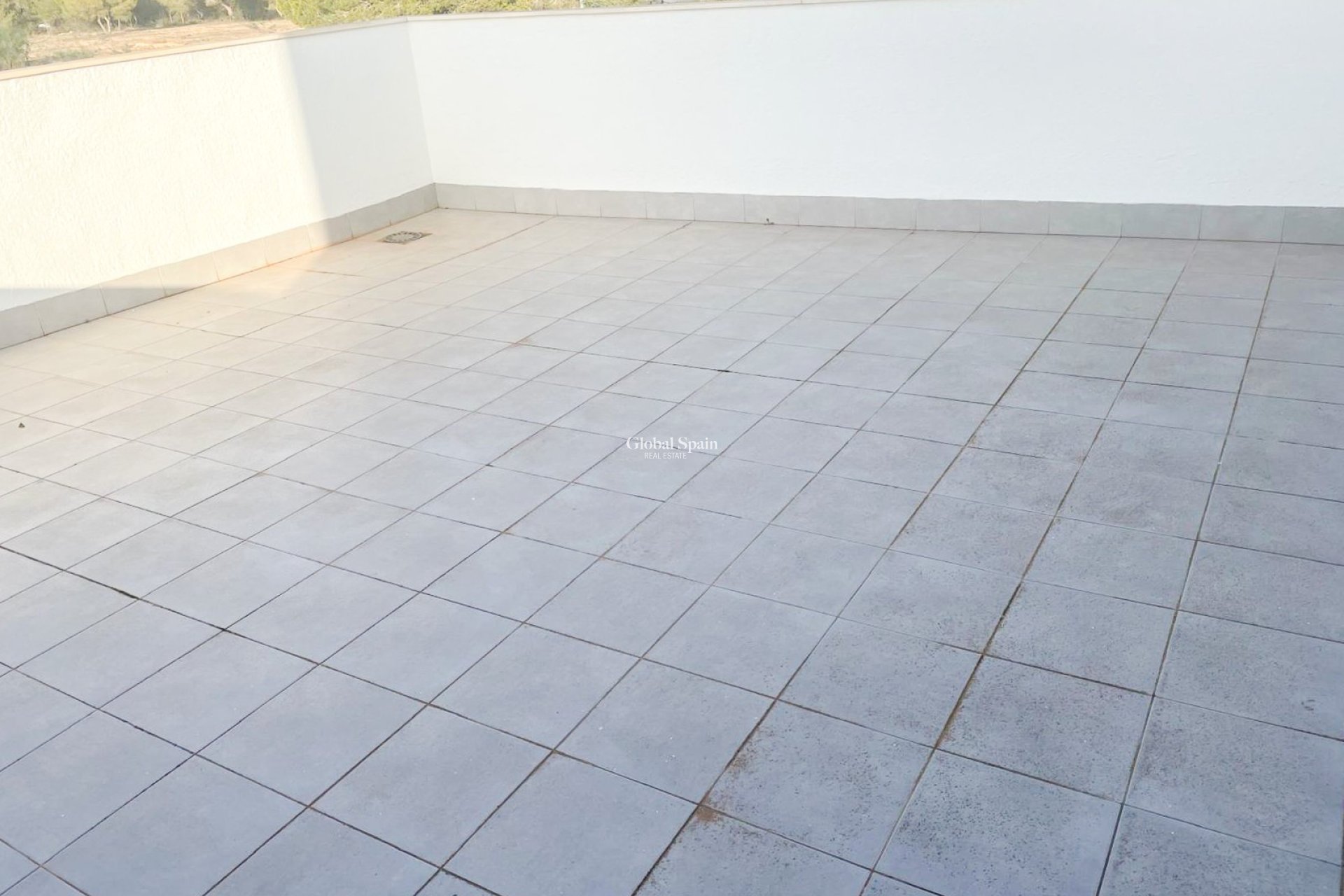 Venta - Villa / Casa adosada -
ORIHUELA COSTA - MIL PALMERAS 