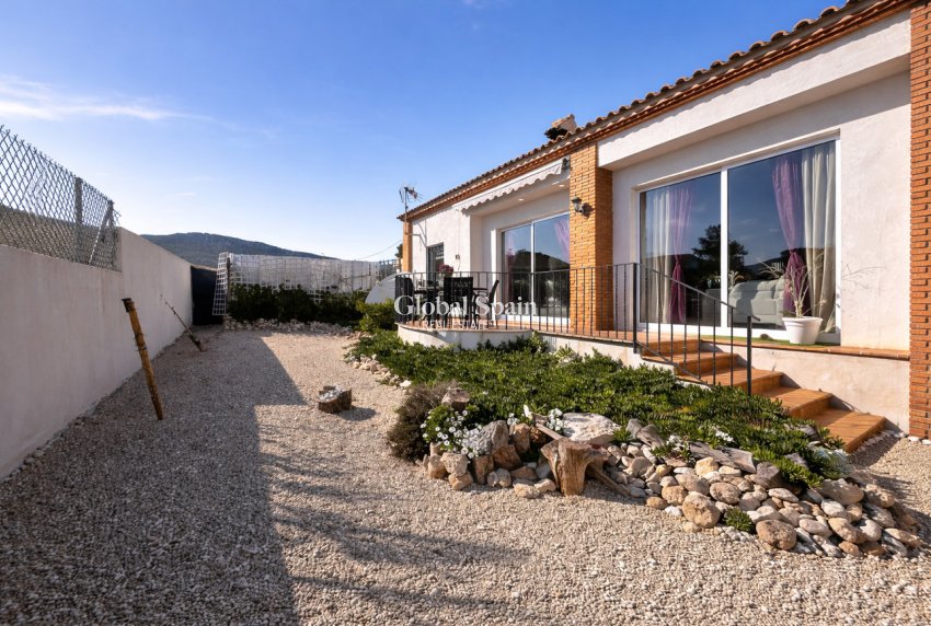 Venta - VILLA -
CASTALLA - Costa Blanca