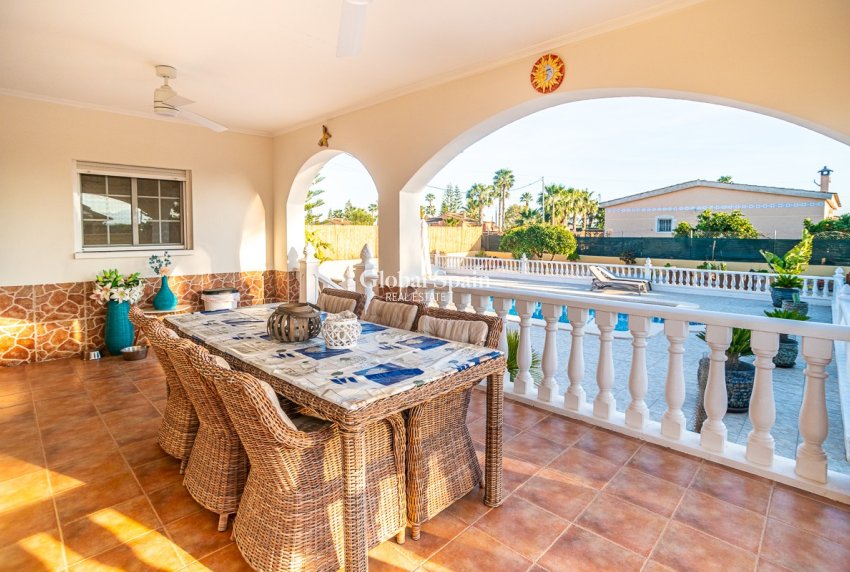 Venta - VILLA -
CATRAL - Catral