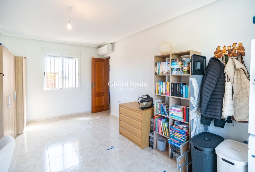 Venta - VILLA -
CATRAL - Catral