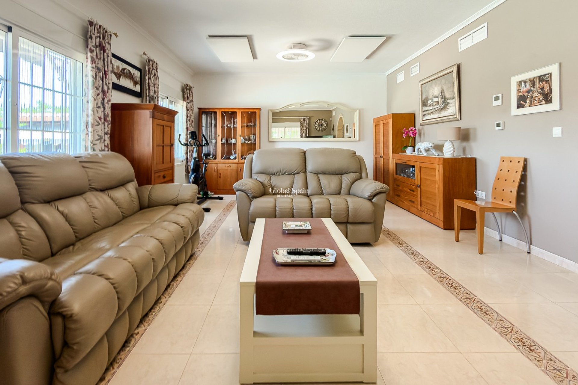 Venta - VILLA -
CATRAL - Catral