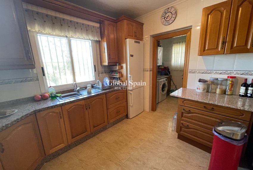 Venta - VILLA -
CATRAL - Costa Blanca