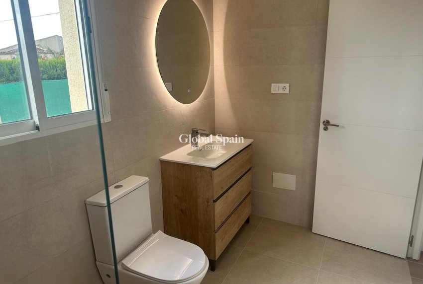 Venta - VILLA -
CATRAL - Costa Blanca