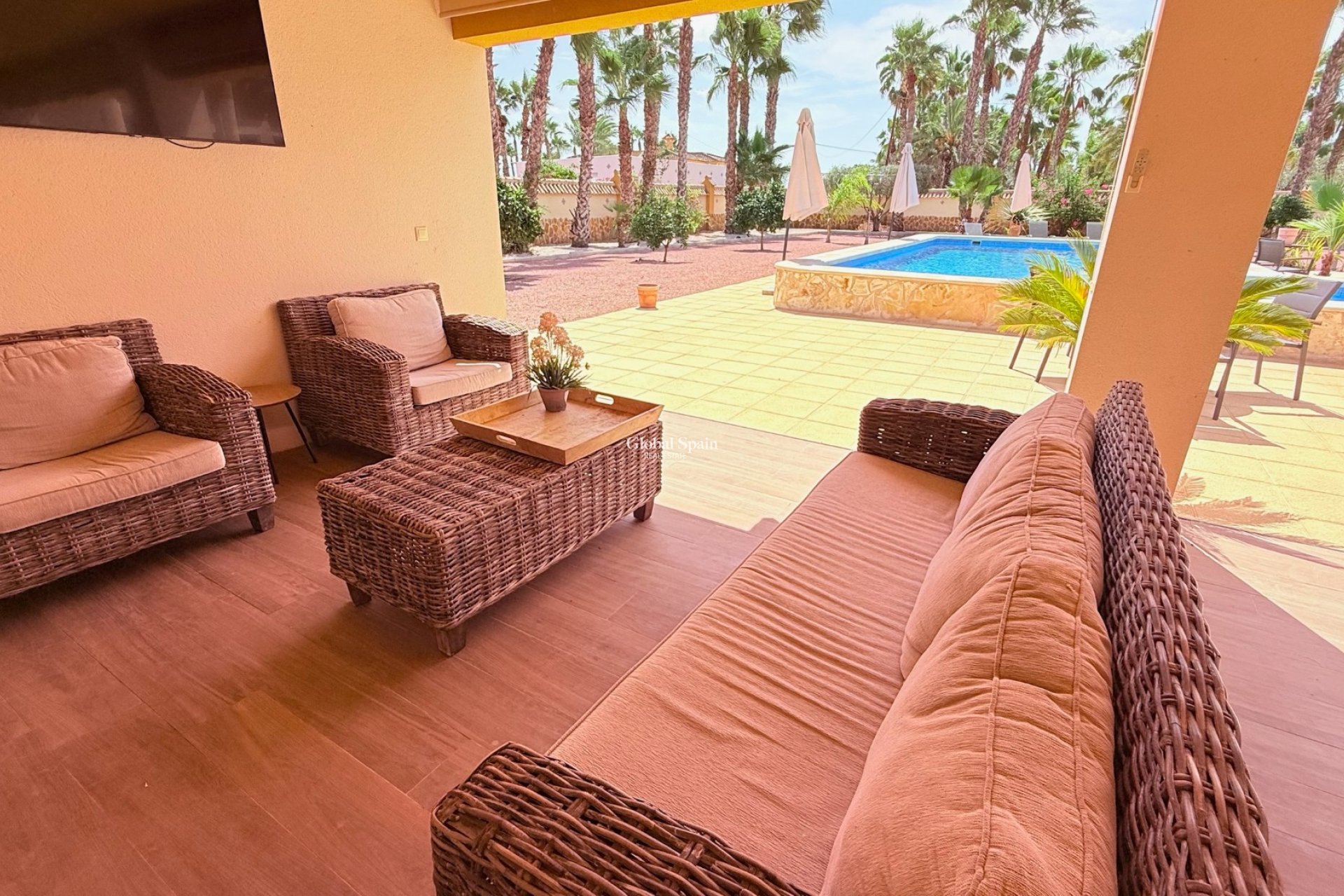 Venta - VILLA -
CATRAL