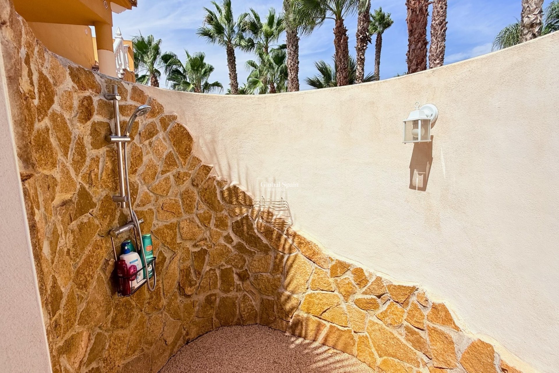 Venta - VILLA -
CATRAL