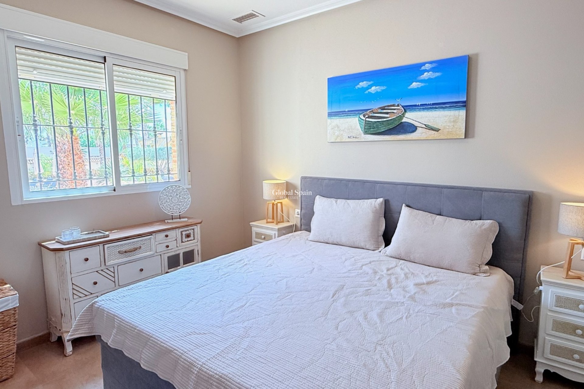 Venta - VILLA -
CATRAL