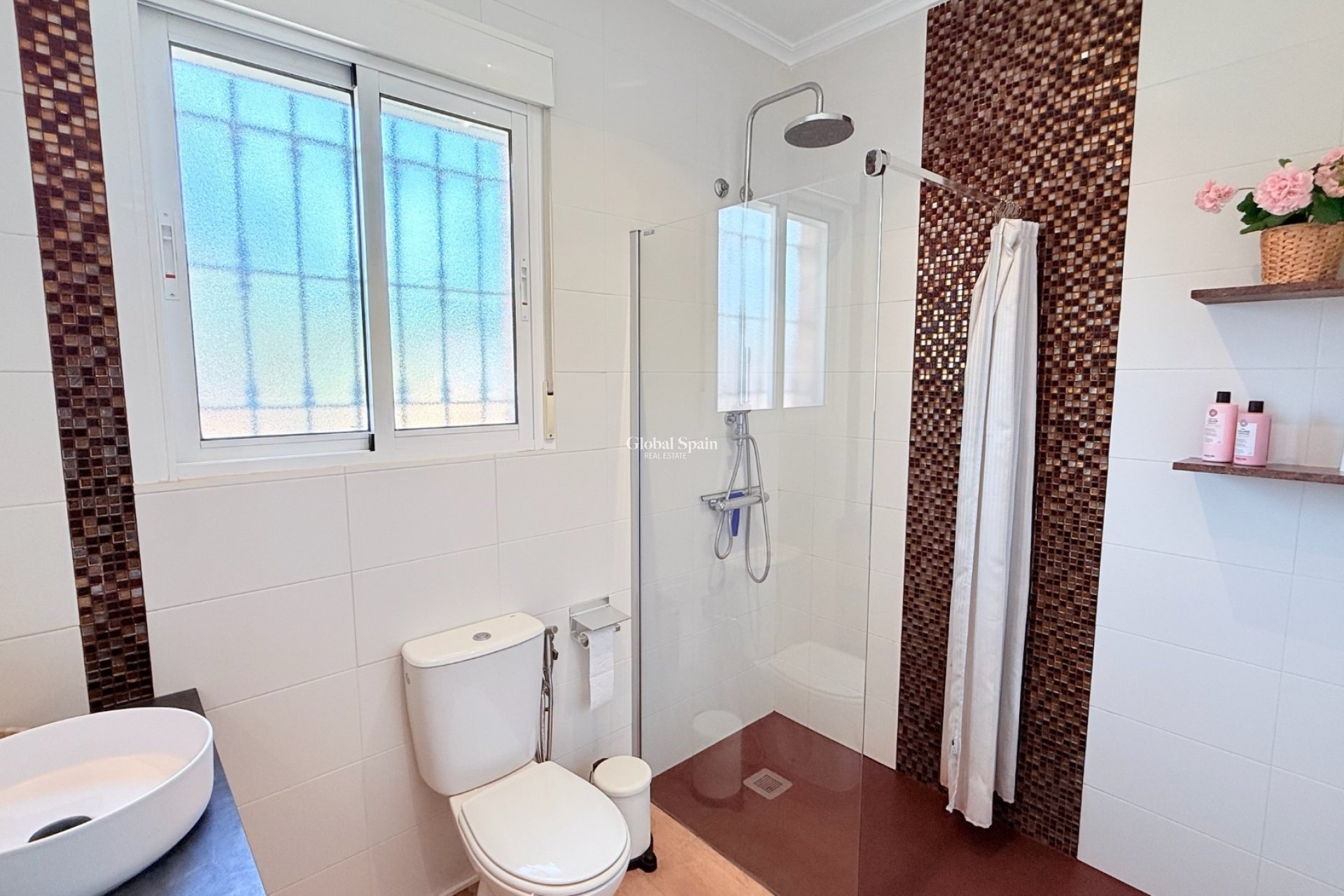Venta - VILLA -
CATRAL