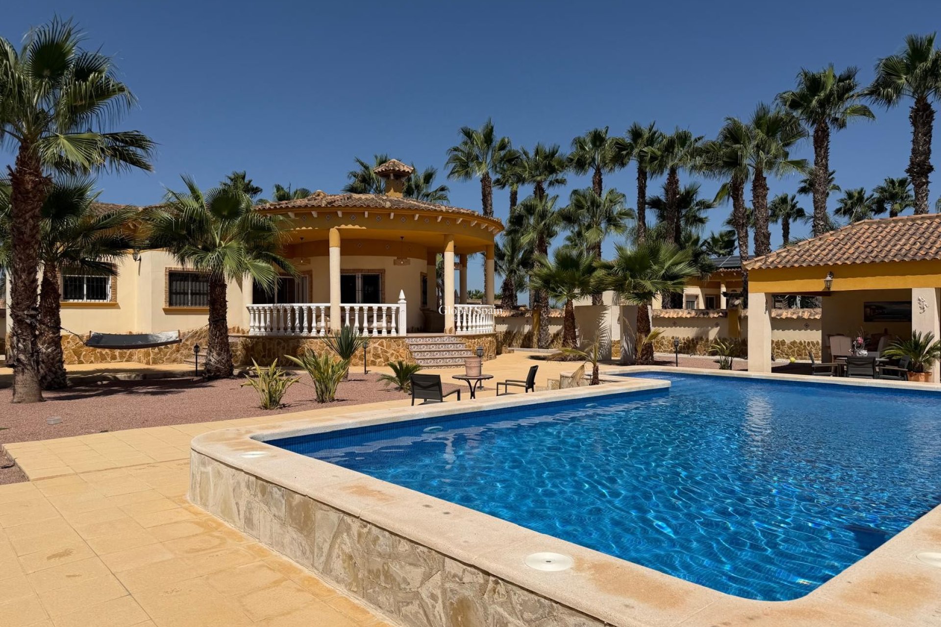 Venta - VILLA -
CATRAL