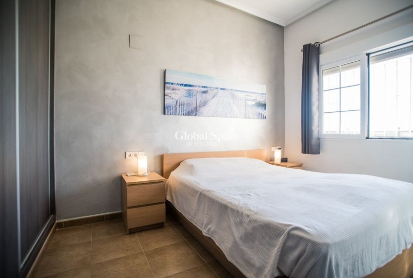 Venta - VILLA -
CATRAL