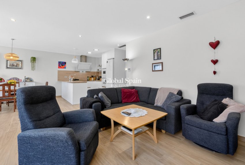 Venta - VILLA -
CIUDAD QUESADA - Alicante
